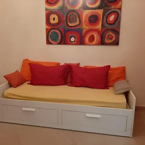 Chiara Home: Al Centro Di Apartament