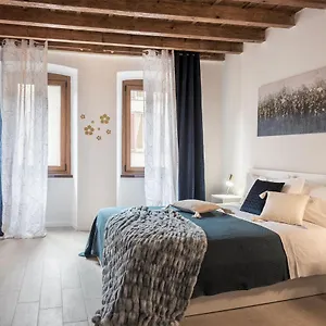 Domusbergamo - Boutique Apartament
